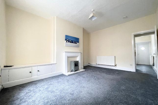 12, Fir Street, Burnley photo 2