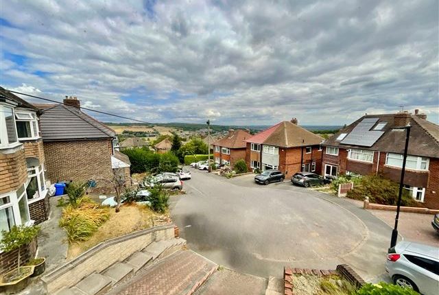 16, Moorland Place Stannington, Sheffield photo 2