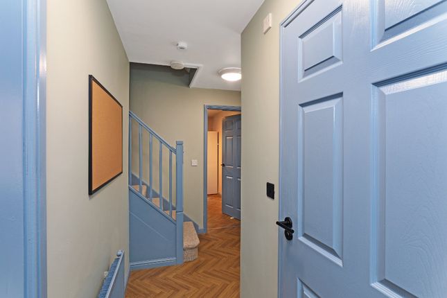 23, Brandon Way Crescent, West Yorkshire photo 5