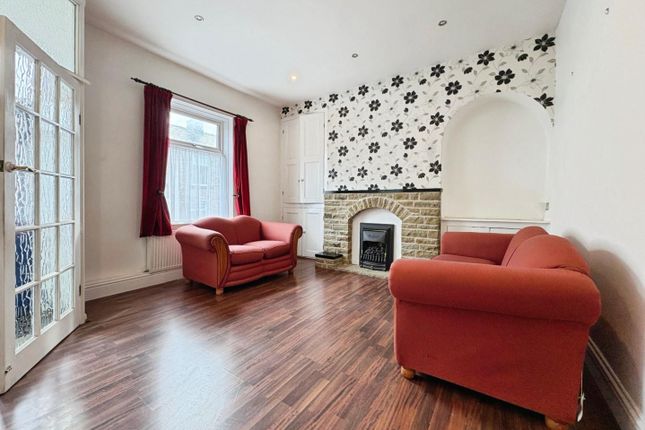 55, Russell Street, Skipton photo 2
