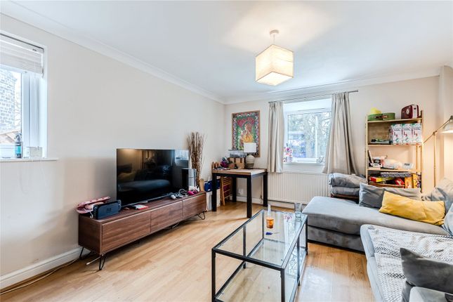 12, Lea Farm Road, Leeds photo 2