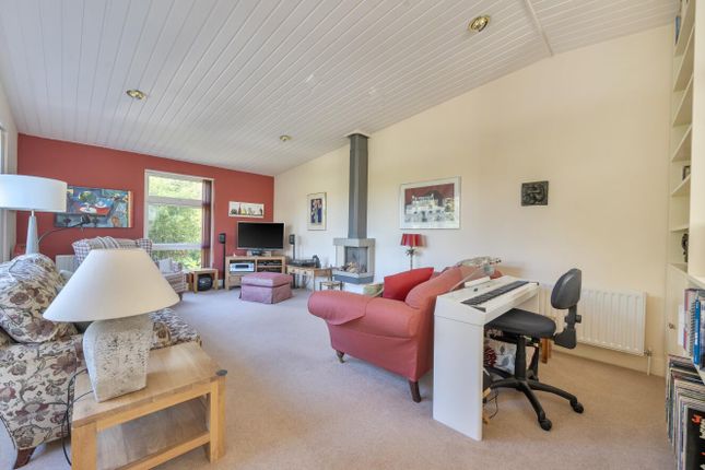 91, Hocombe Road, Chandler's Ford photo 2