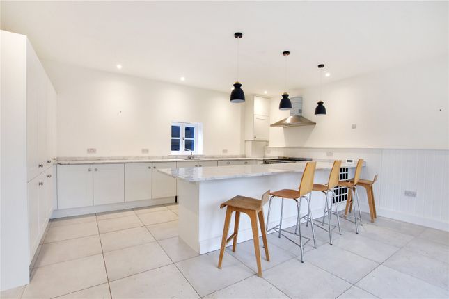 Mews house for sale in Park Lane, Seal, Sevenoaks, Kent