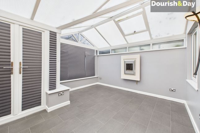 27 Hollyoak Way, Cannock photo 3