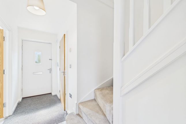 43, Weaver Grove, Shifnal photo 4