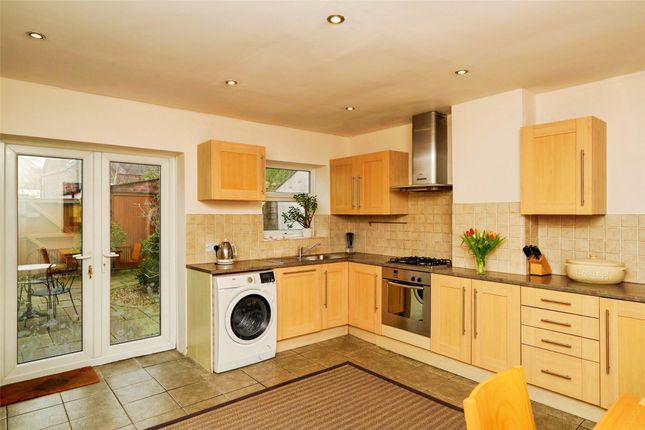 5, Acacia Grove, Wirral photo 4
