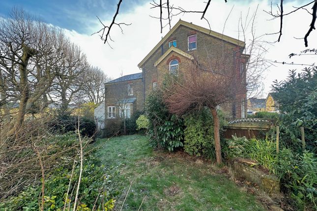 87, Gladstone Road, Walmer photo 3