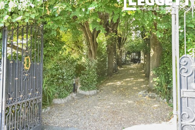 Thumbnail Villa for sale in Herblay-Sur-Seine, Val-D'oise, Île-De-France