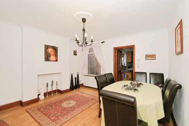 20, Glebe Road, Peterborough photo 3