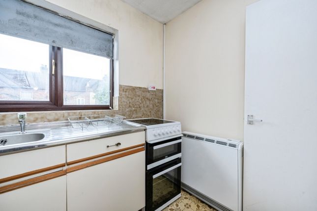 Flat 5, Annes Court,, St. Leonards Avenue, Bedfordshire photo 5
