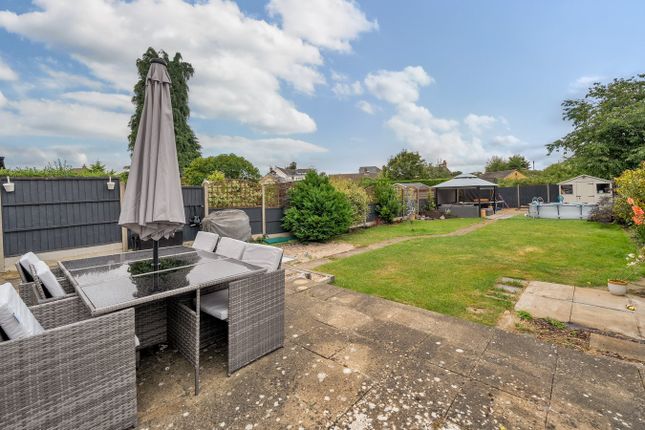 27, Hitchin Road, Shefford photo 5
