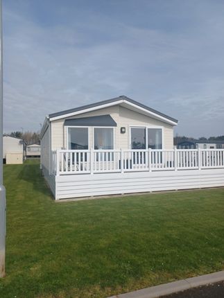 Thumbnail Lodge for sale in Atwick Road, Hornsea