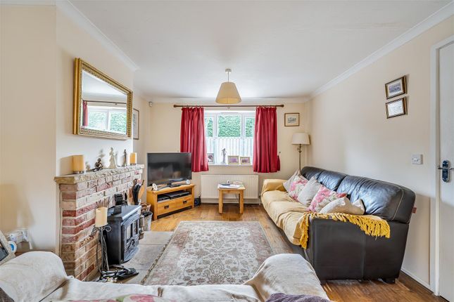 2, Honey Chant Cottages, Chard Road, Drimpton photo 2