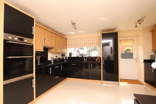19, Old Quarry Drive, Exeter photo 4