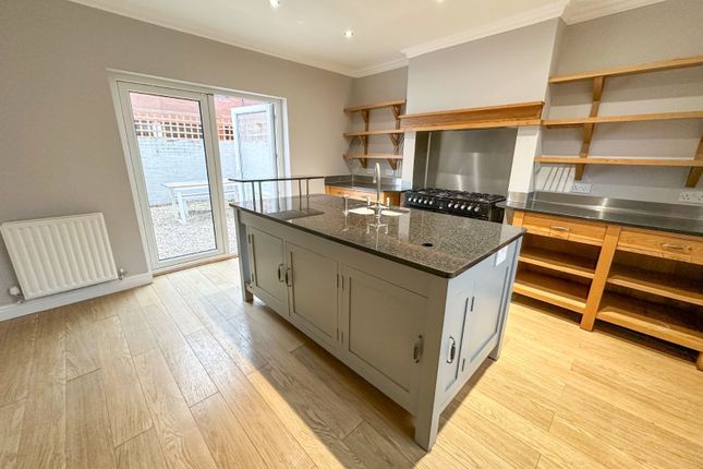 2, Old Oak Street, Greater Manchester photo 3