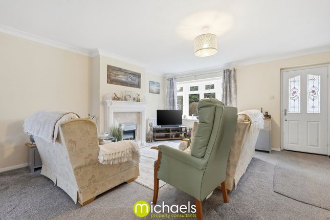 8, Exeter Close, Colchester photo 3