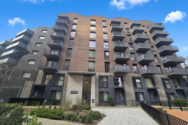 1-bed flat on Flat 160 Catimor House, 47, Cranton Avenue, Greater London, £300,000