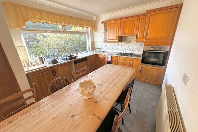 19, St. Andrews Road, Paignton photo 3