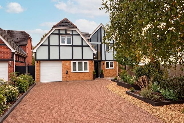 5-bed detached on 17 Tansur Court, St. Neots, £800,000
