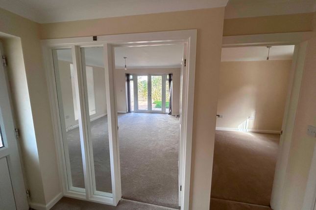 243a, Columbia Road, BOURNEMOUTH photo 2