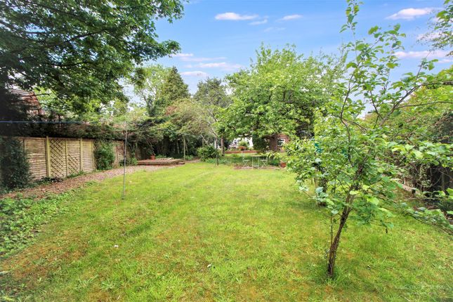 Green Lea, 221 New Lane Hill, Reading photo 4