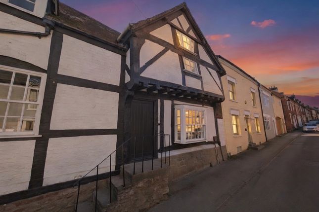 2-bed house on Noent House, High Street, Newent, £220,000