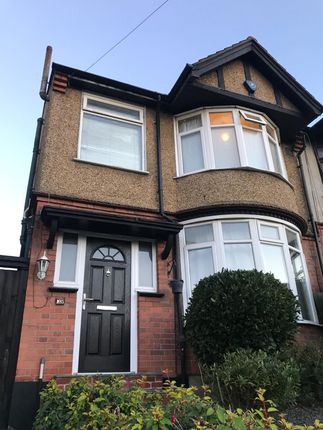 Farleyhill Road Luton Lu1 3 Bedroom Semidetached House Farleyhill Road Luton Lu1 3 Bedroom Semidetached House
