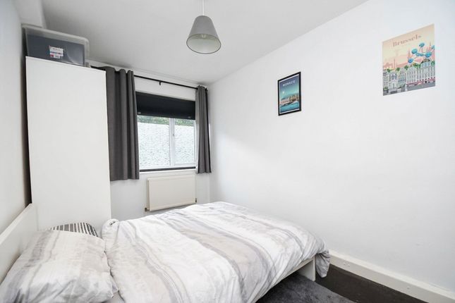 Flat 114, Kielder Square Eccles New Road, Salford photo 4