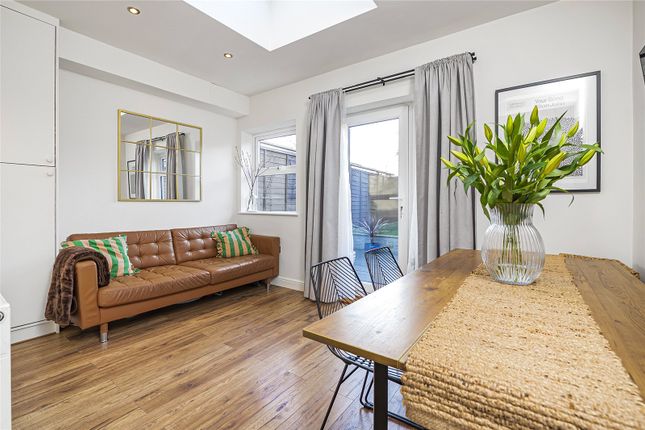 64, Durnsford Road, Wimbledon photo 4
