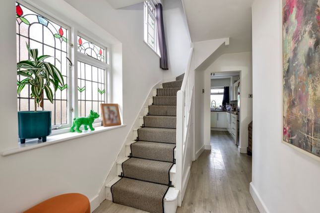 1012, St. Albans Road, Watford photo 4