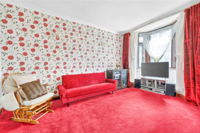 58, Clarendon Road, London photo 2
