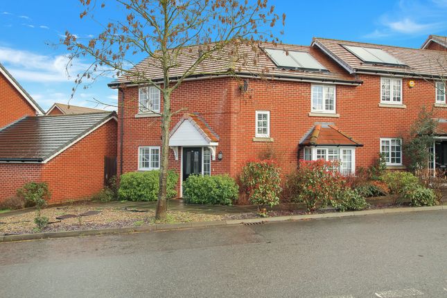Thumbnail Semi-detached house for sale in Station Avenue, Wickford