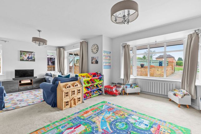45 New Road, Princes Risborough photo 5