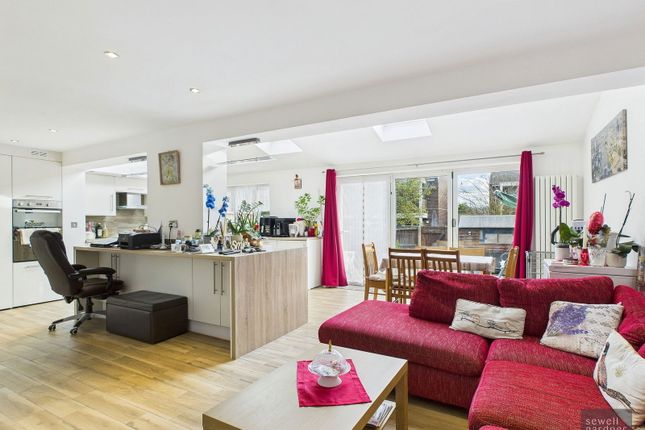 7, Curtis Close, Rickmansworth photo 4