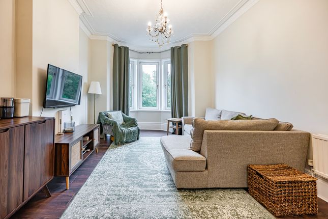 Flat 3/1, 694 Tollcross Road, Tollcross, Glasgow photo 3