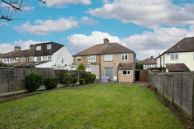 Thumbnail Semi-detached house to rent in Purbrock Avenue, Watford, Hertfordshire