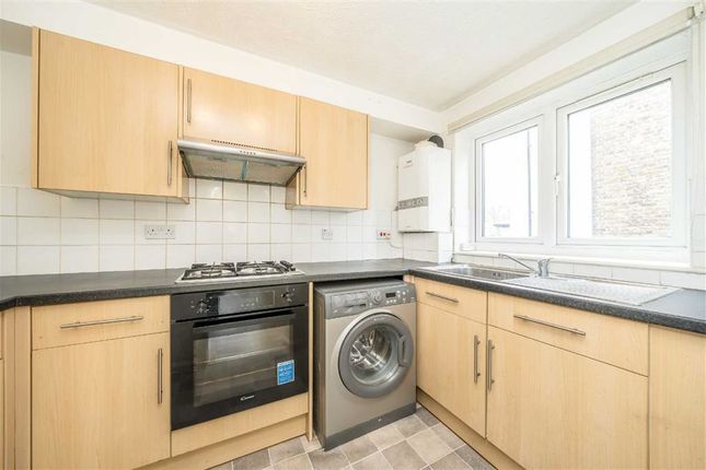 Flat to rent in Burnt Ash Hill, London