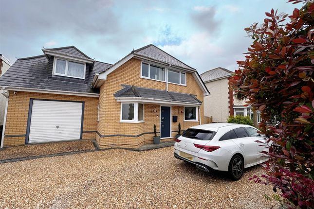 Detached house to rent in Redhill Drive, Bournemouth