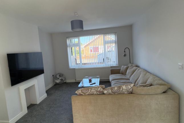 24, Adelaide Avenue, KING'S LYNN photo 3