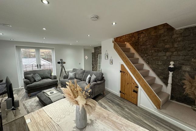 34, Walters Road, Swansea photo 3