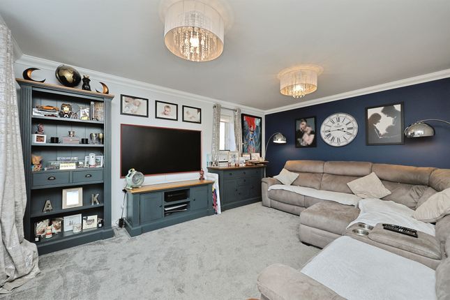 1, Oaks Lea, Norwich photo 3