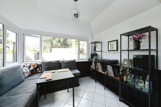 10, Caythorpe Rise, Nottingham photo 3