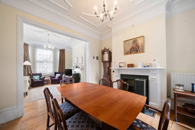 54, Melody Road, London photo 2