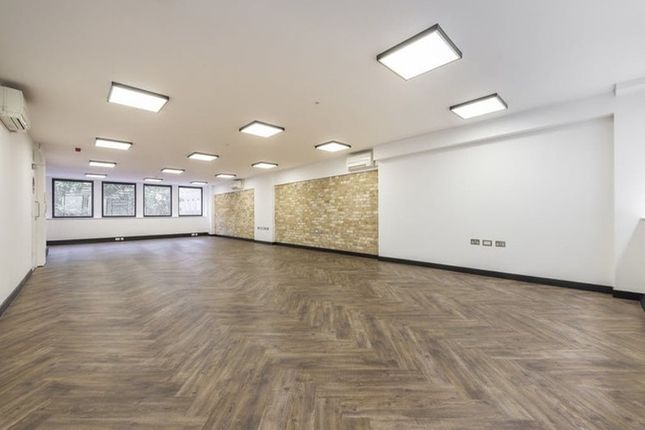 Office to let in Tottenham Court Road, London