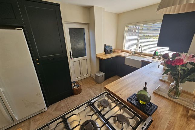 6, Pontrilas Close, Michaelston, Cardiff photo 4
