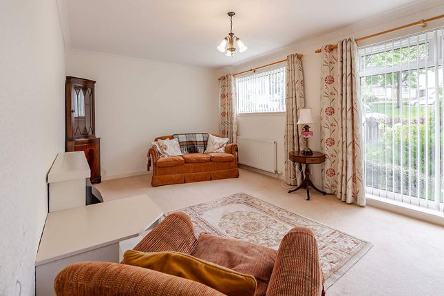 11 Pine Green, Bo'ness photo 4