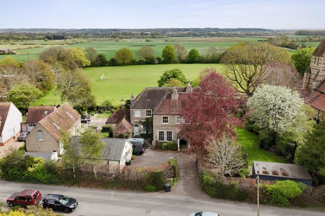 Old Vicarage, Blunham Road, Moggerhanger photo 2