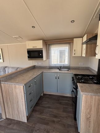 Sutton Park Holiday Park, Vicarage Lane, Long Sutton photo 5