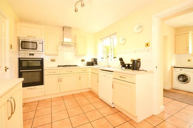 15, Hockerley Avenue, High Peak photo 2