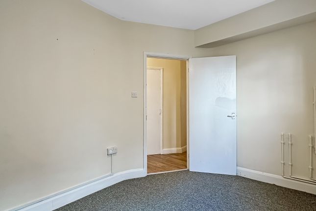 Flat for sale in Tubbs Road, London